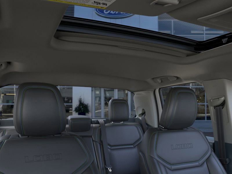 New 2026 Ford Maverick Lobo image 13