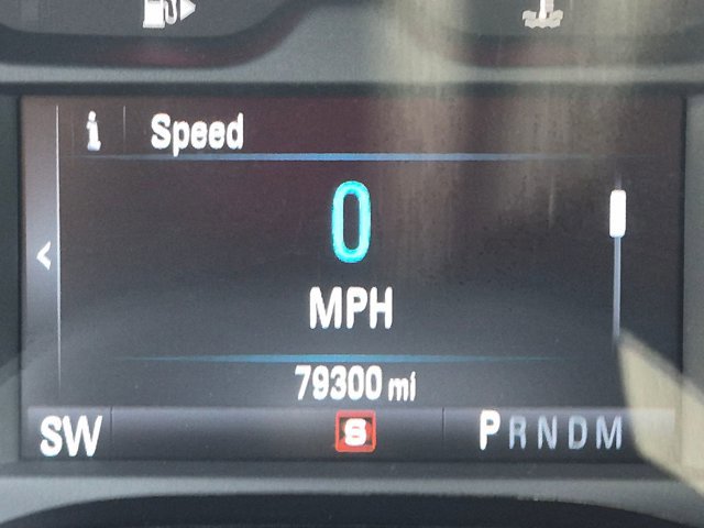 Used 2016 Chevrolet Camaro LT RWD image 10