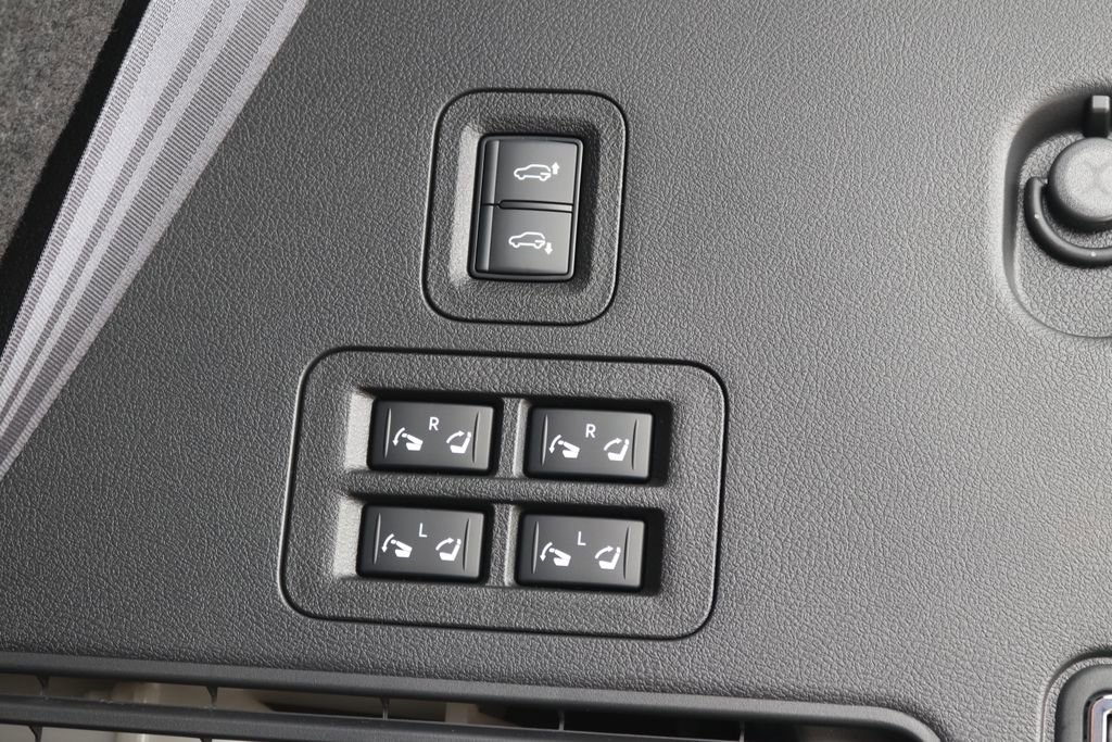 New 2026 INFINITI QX80 4WD image 30