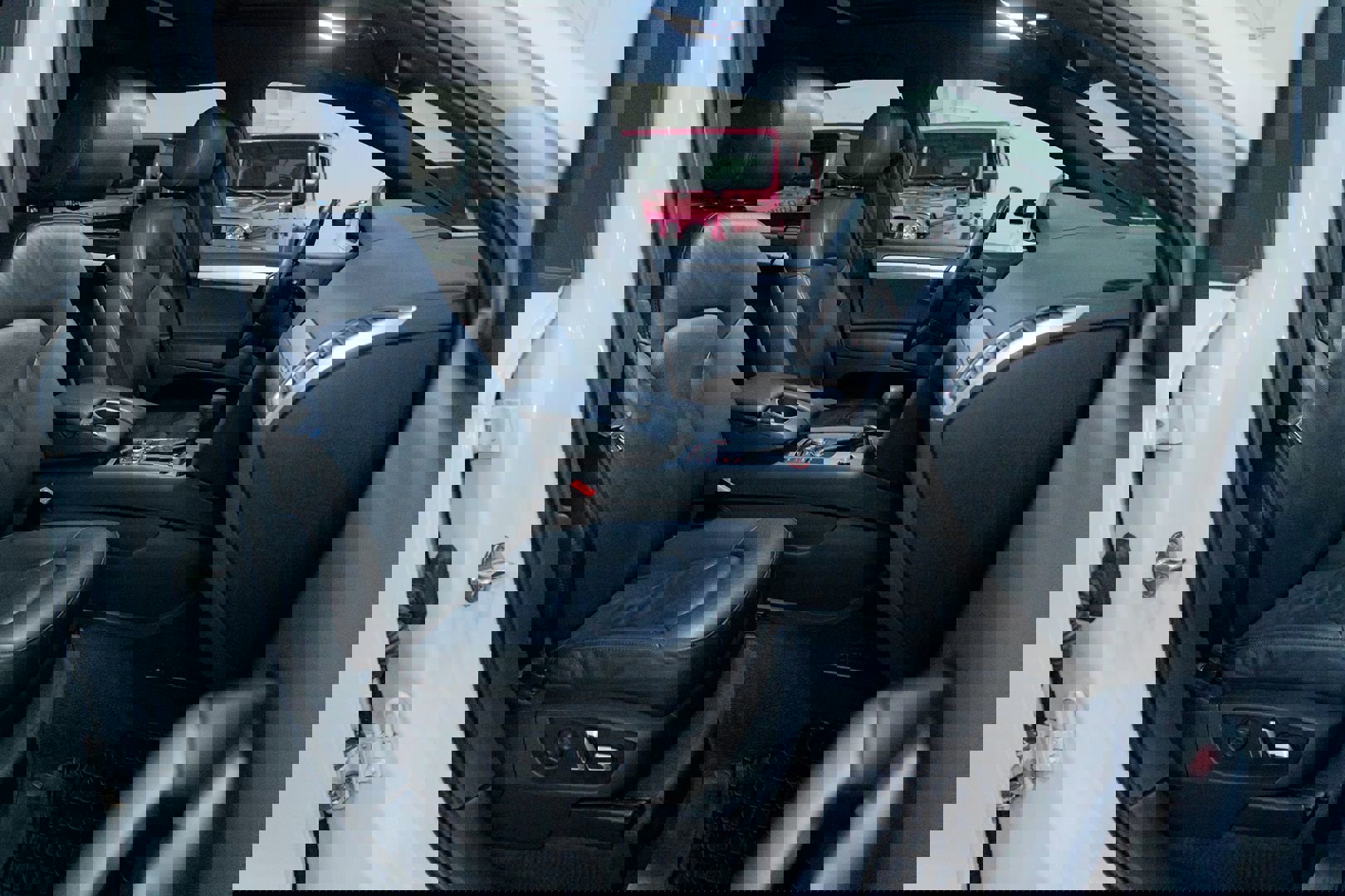 Used 2014 Audi Q7 3.0T S line Prestige w/ Technology Package image 41