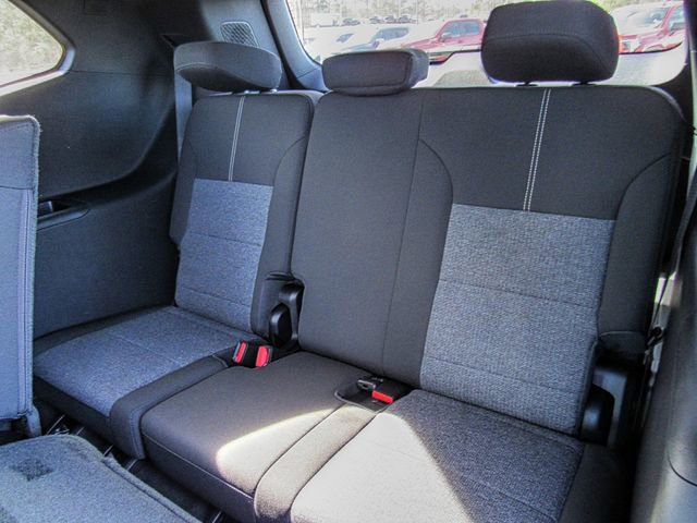 New 2026 GMC Acadia Elevation image 18