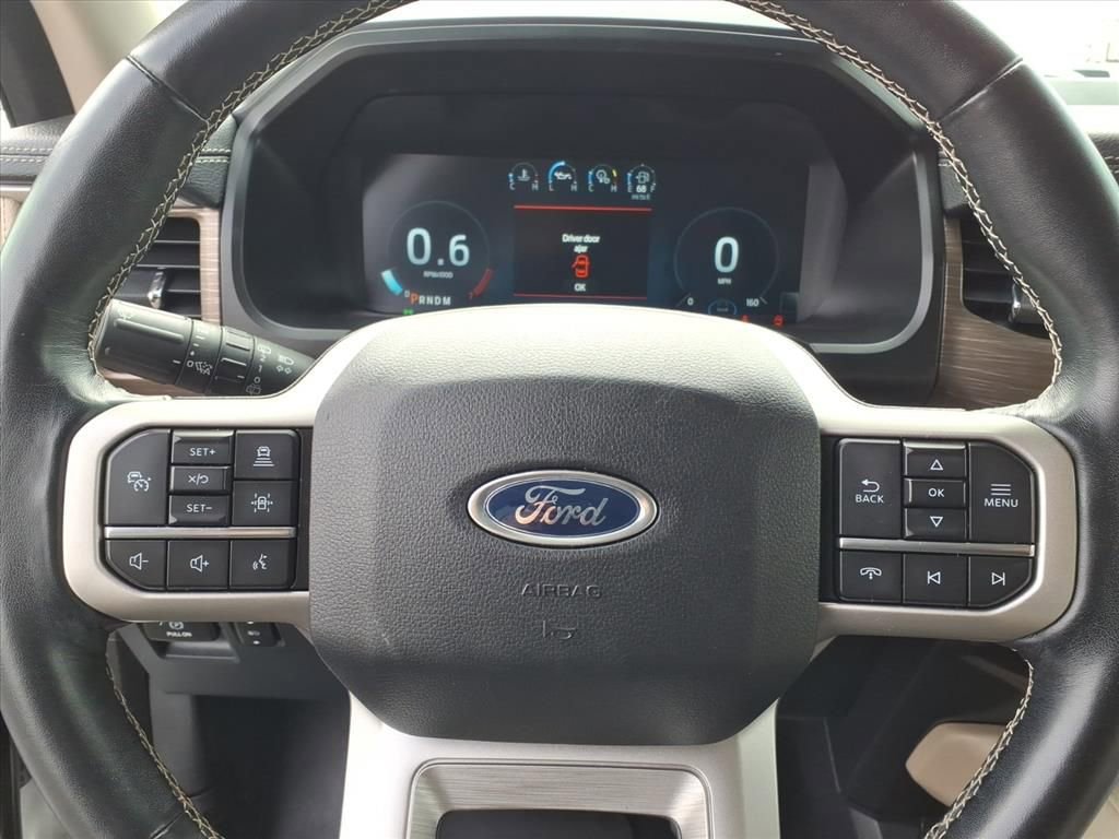 Used 2022 Ford Expedition Max Limited AWD/4WD image 5