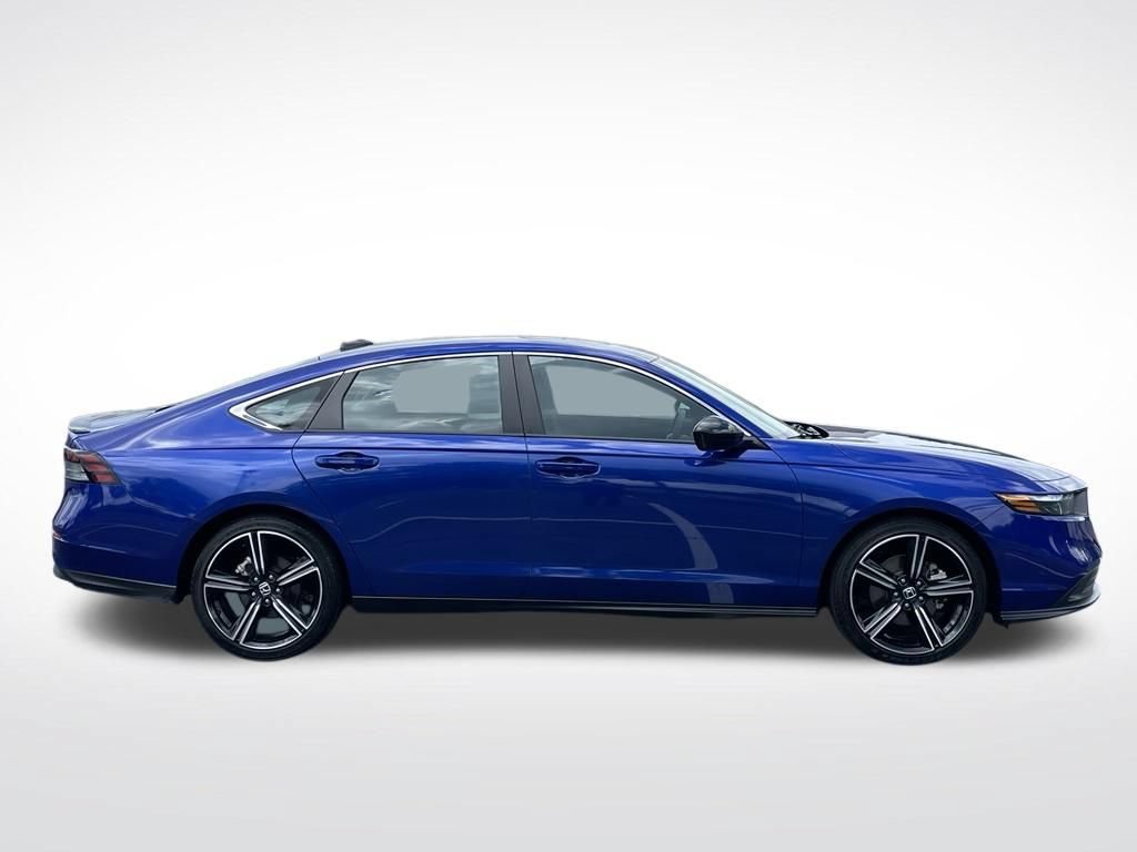 Certified 2025 Honda Accord Sport image 7