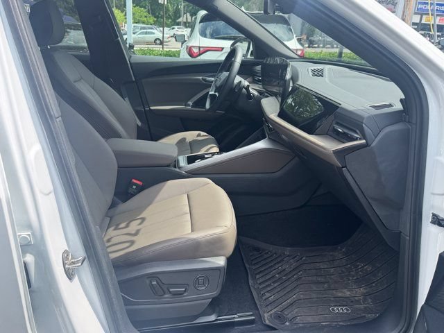 Used 2025 Audi Q5 Premium w/ Convenience Package AWD/4WD image 28
