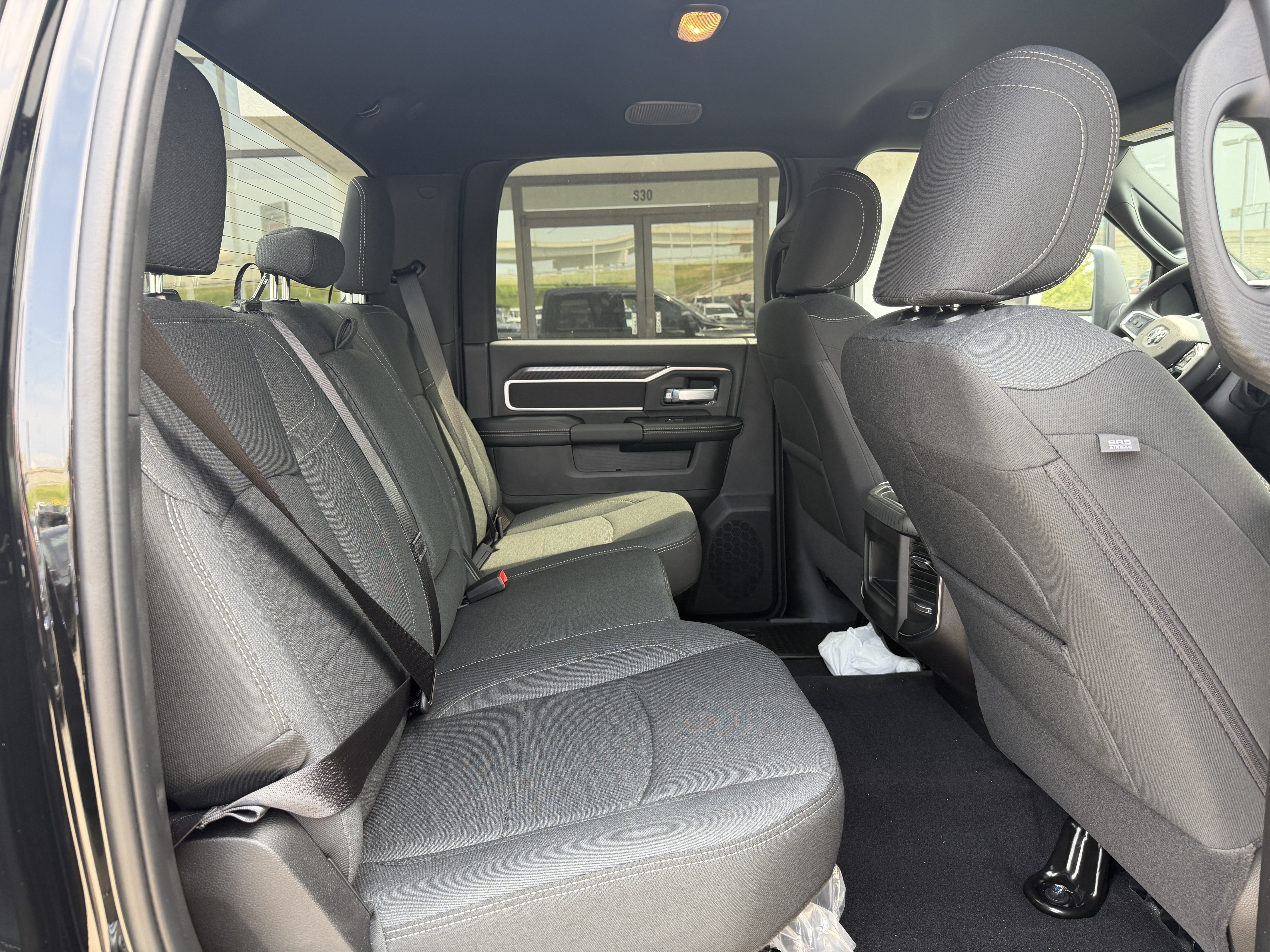 New 2026 RAM 2500 Big Horn AWD/4WD image 27