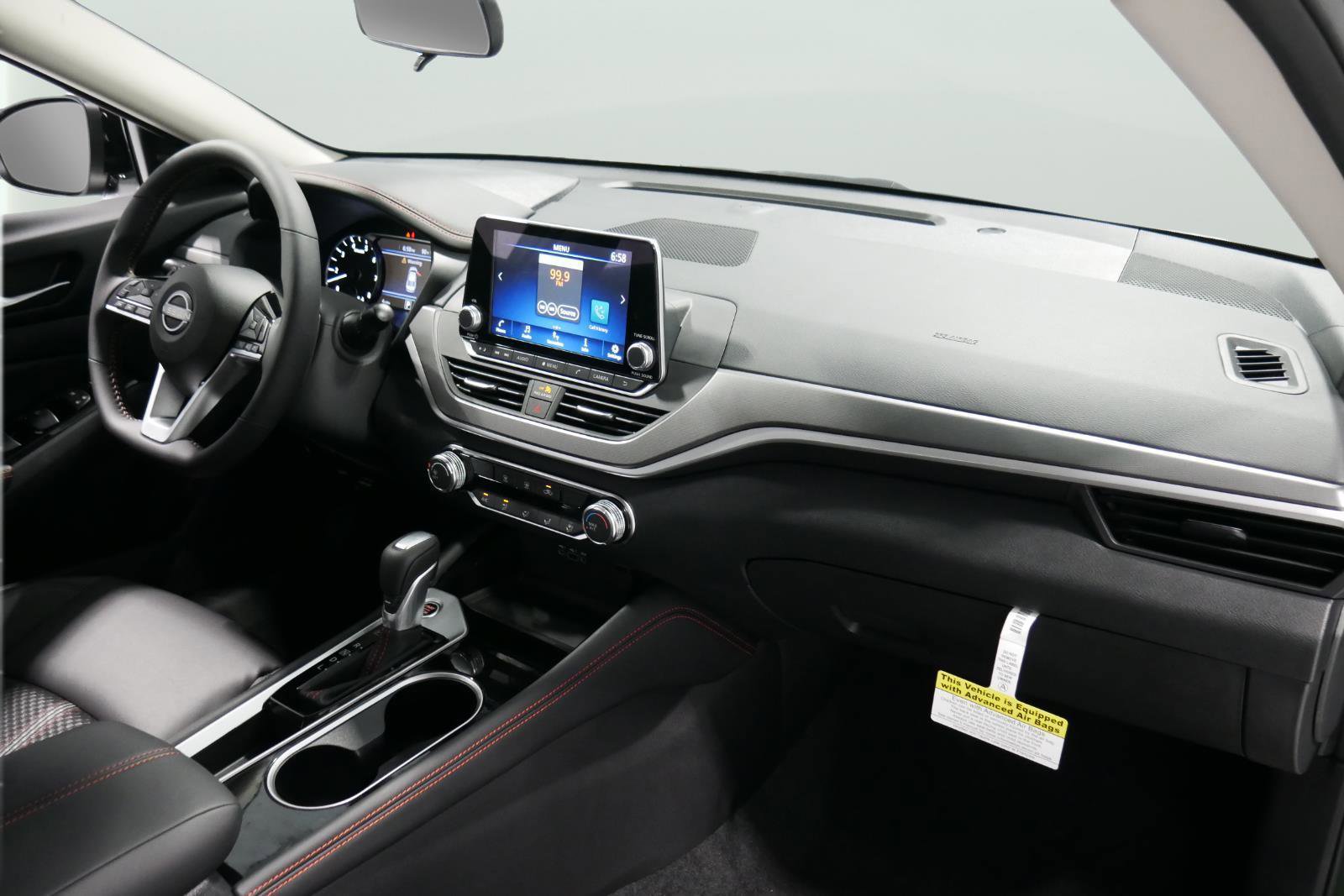 New 2025 Nissan Altima 2.5 SR image 14