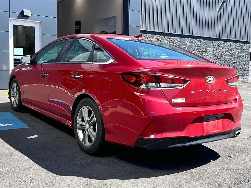 Used 2018 Hyundai Sonata SEL w/ Cargo Package FWD image 6