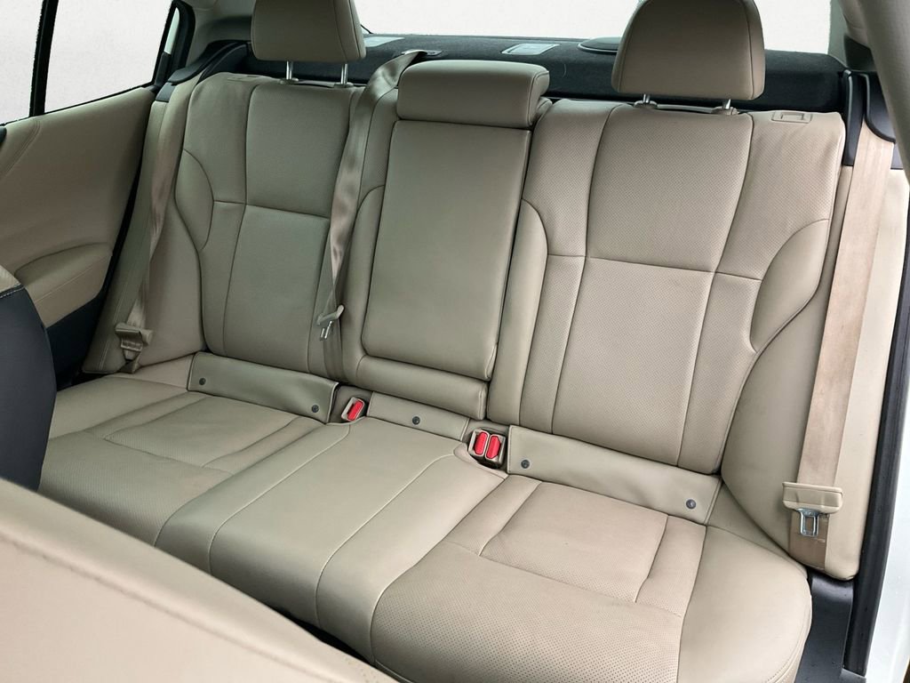 Used 2020 Subaru Legacy Limited image 9
