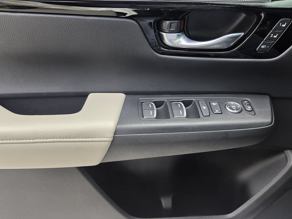 New 2024 Honda CR-V EX-L image 27