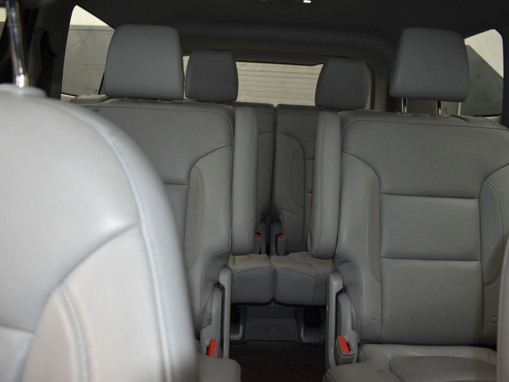 Used 2019 GMC Acadia SLT image 28