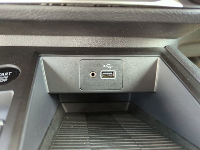 Certified 2025 Nissan Kicks S image 33