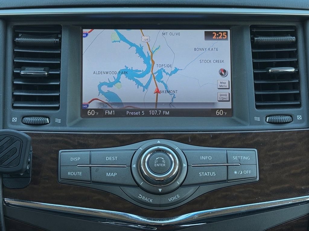 Used 2017 Nissan Armada SV image 18