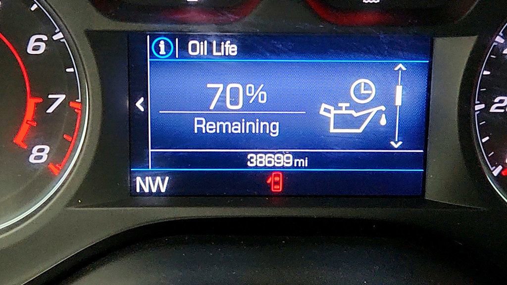 Used 2022 Chevrolet Camaro LS image 14