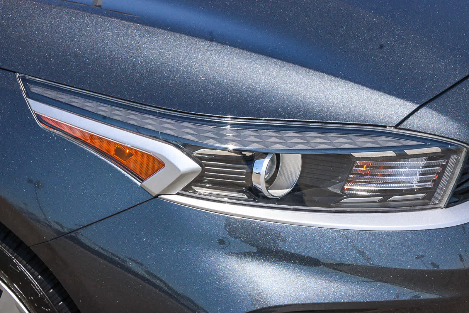 Used 2023 Kia Forte LX FWD image 4