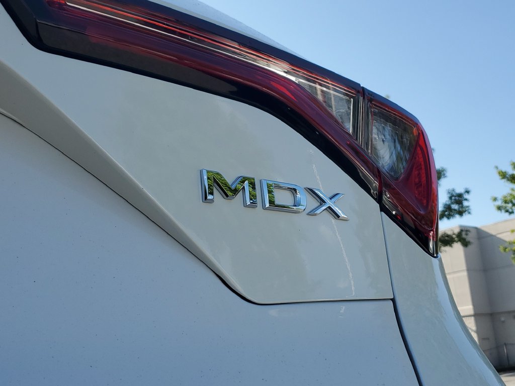 New 2026 Acura MDX w/ Technology Package FWD image 8