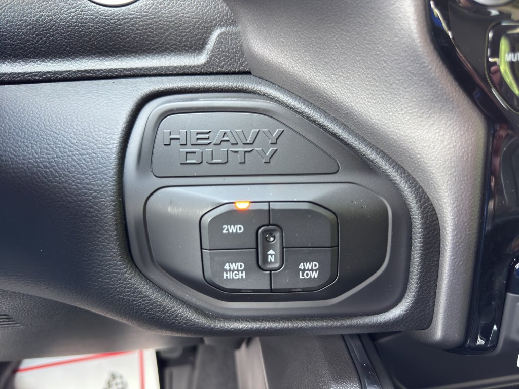 New 2026 RAM 2500 Laramie w/ Night Edition AWD/4WD image 29