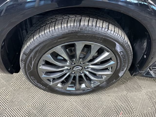 Used 2023 Nissan Armada Platinum w/ Captain's Chairs Package image 10