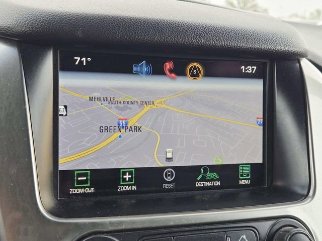 Used 2015 Chevrolet Suburban LT image 9