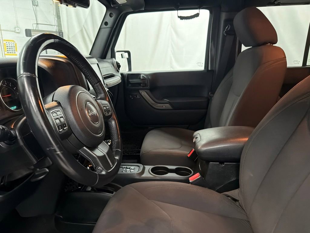 Used 2017 Jeep Wrangler Unlimited Sport w/ Quick Order Package 24S AWD/4WD image 15