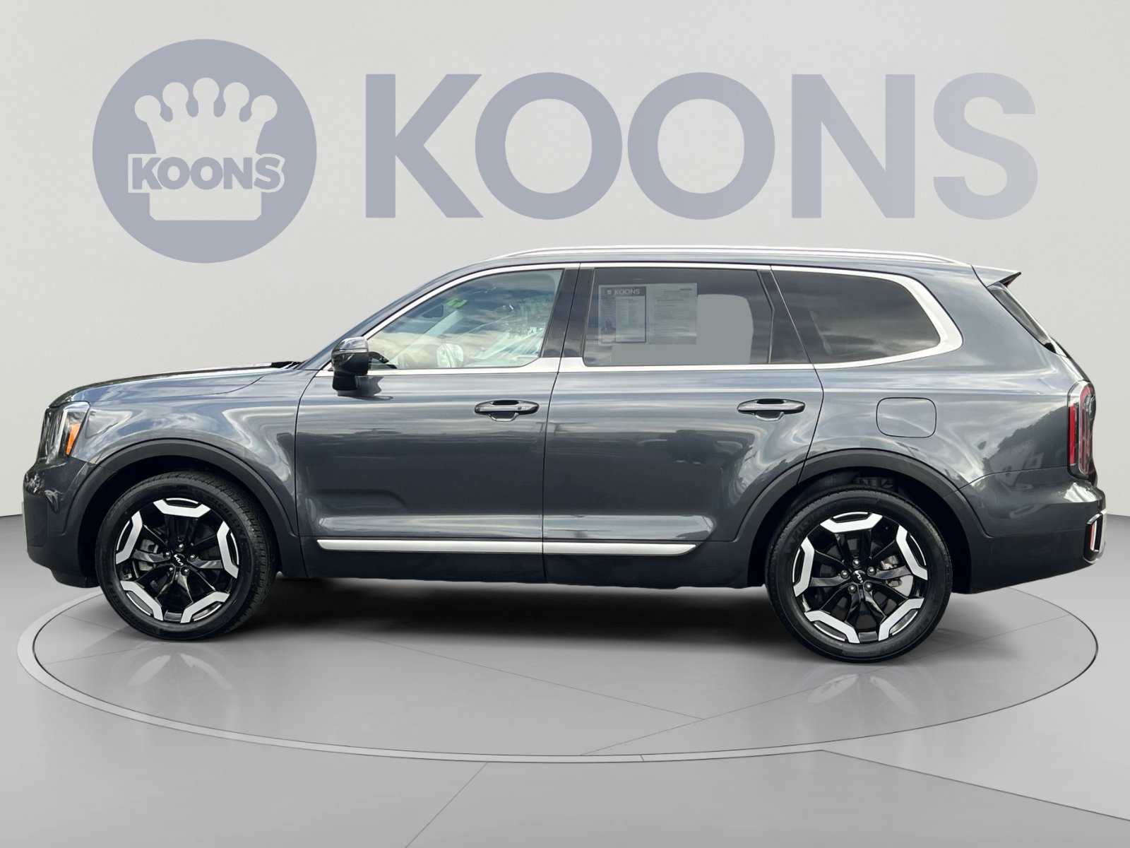 Used 2023 Kia Telluride EX AWD/4WD image 5