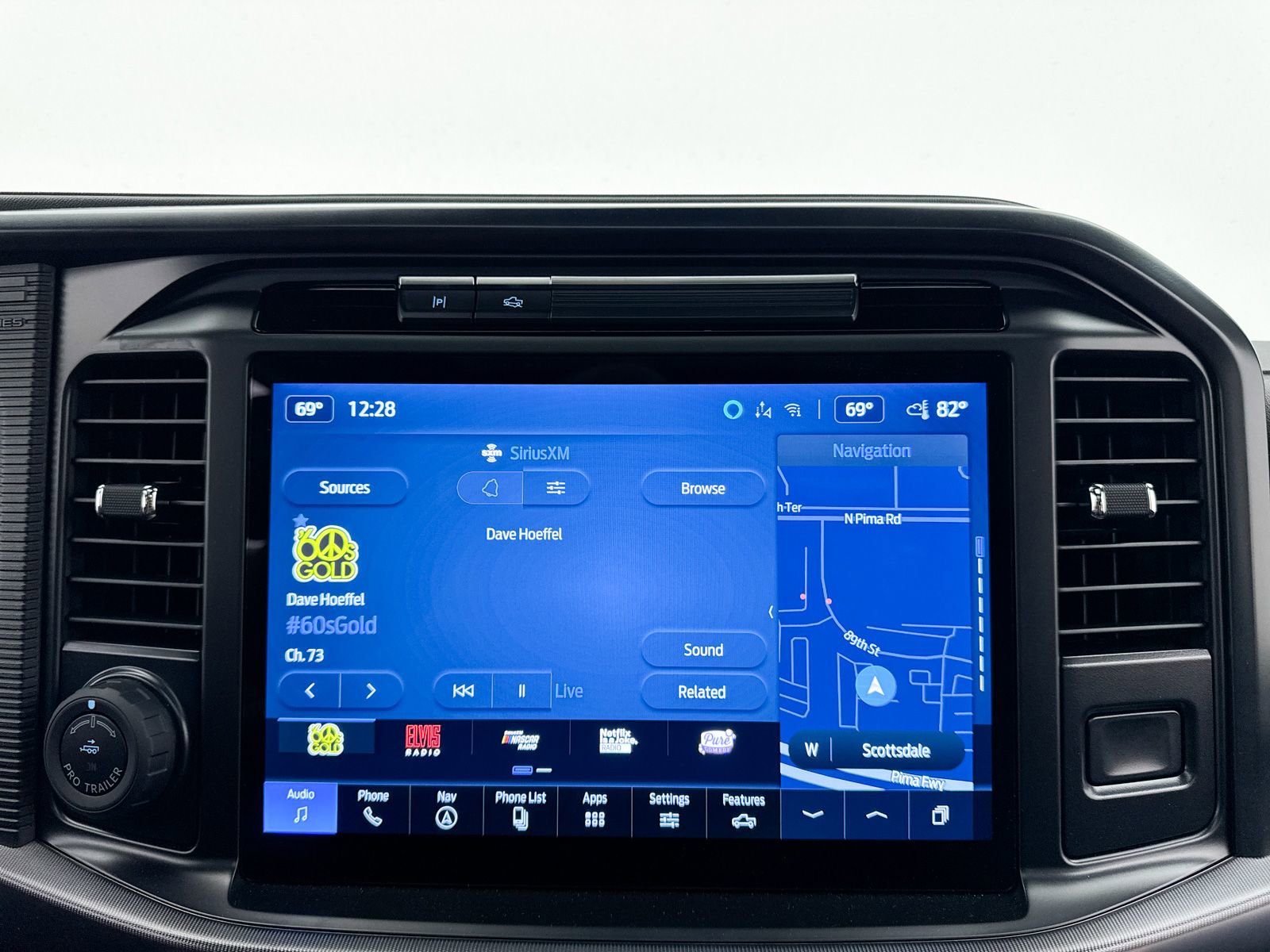 Used 2025 Ford F150 Raptor image 7