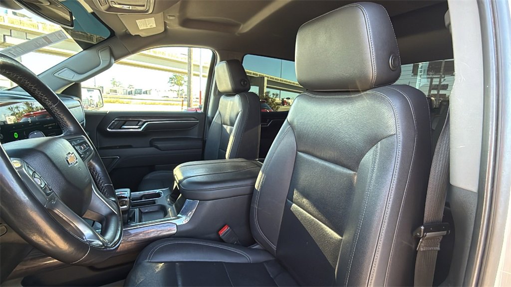 Used 2023 Chevrolet Silverado 1500 LTZ image 15