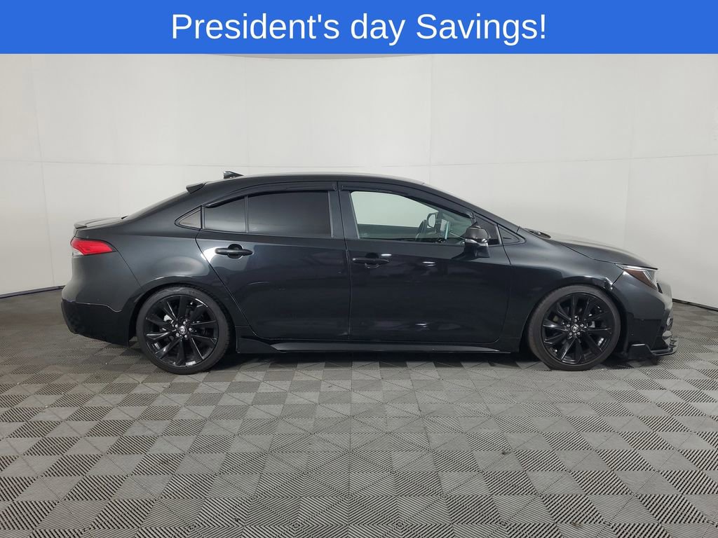 Used 2021 Toyota Corolla SE w/ Carpet Mat Package (TMS) image 3