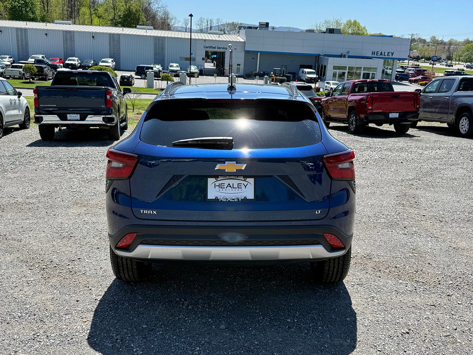 Used 2024 Chevrolet Trax LT w/ Driver Confidence Package FWD image 5