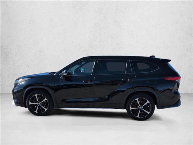 Used 2021 Toyota Highlander XSE image 8
