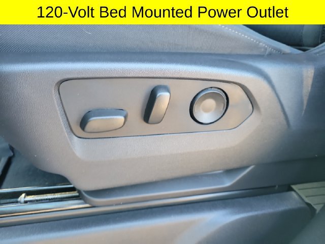 Used 2024 Chevrolet Silverado 2500 LT AWD/4WD image 23
