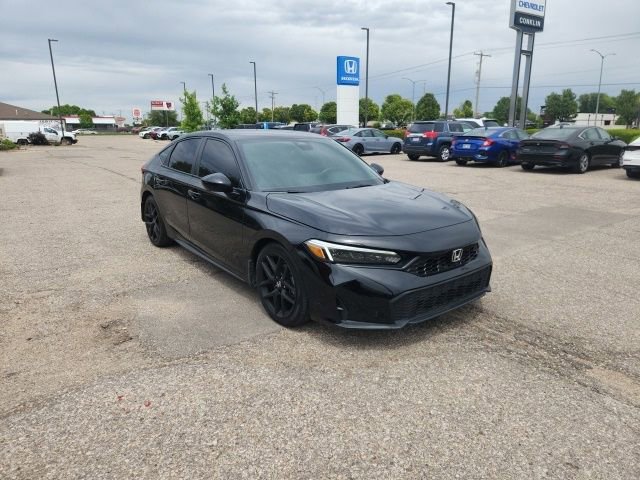 Used 2025 Honda Civic Sport image 3