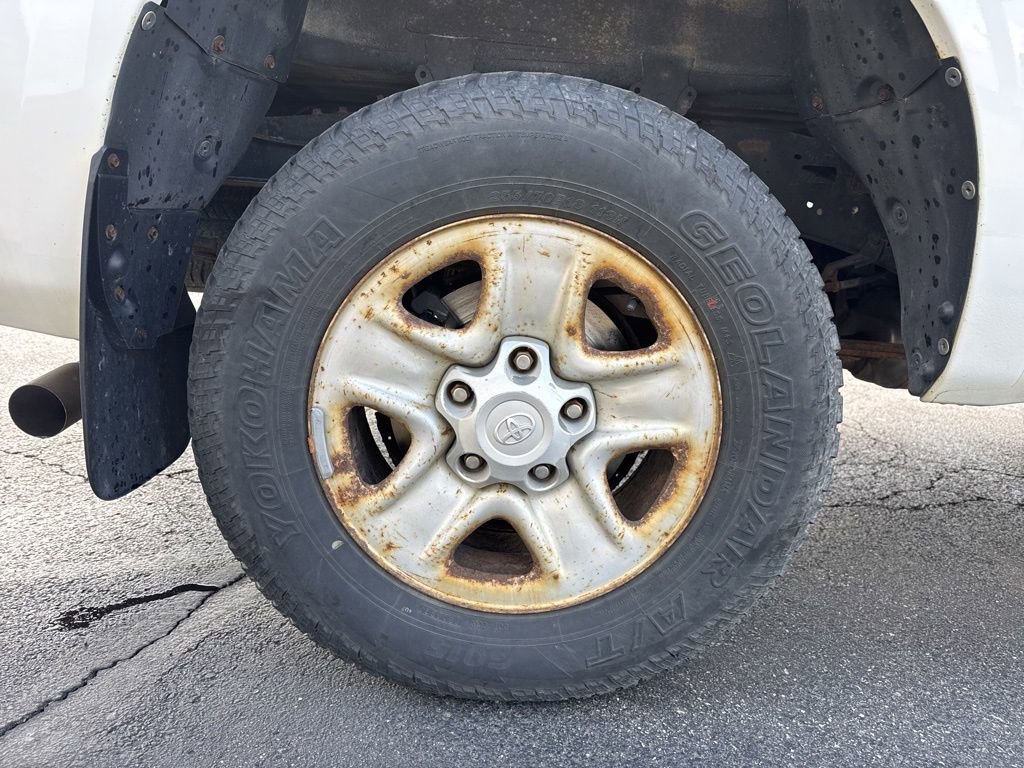 Used 2012 Toyota Tundra 4x4 Double Cab w/ Tow Pkg image 20