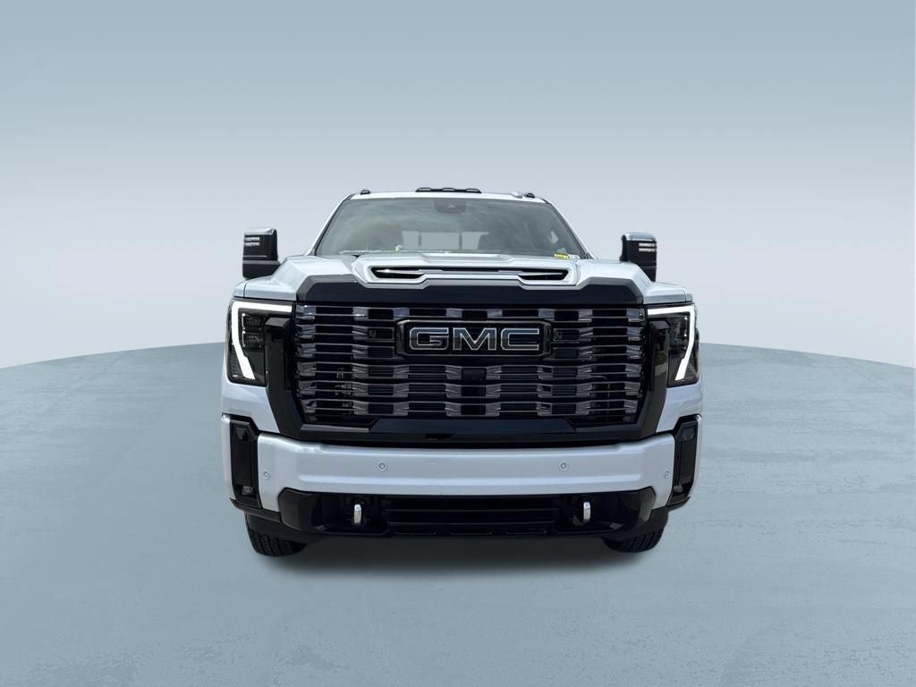 New 2026 GMC Sierra 3500 Denali Ultimate AWD/4WD image 2