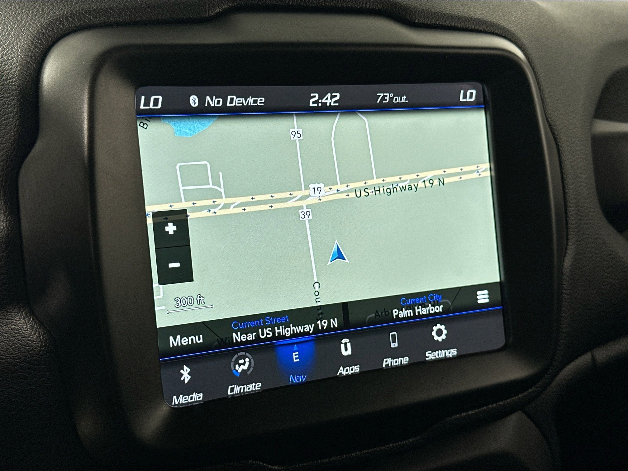 Used 2022 Jeep Renegade Altitude w/ Sun/Sound Group image 13