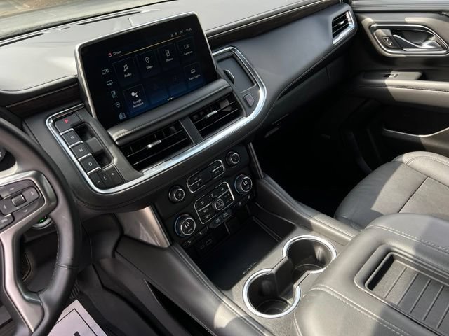 Used 2023 Chevrolet Suburban LT AWD/4WD image 38