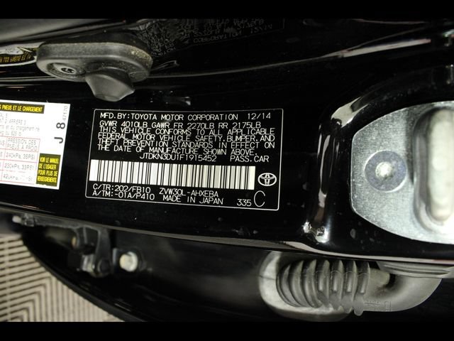 Used 2015 Toyota Prius Three FWD image 27