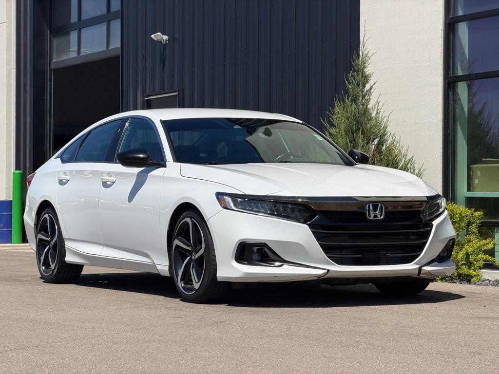 Used 2021 Honda Accord Sport image 4