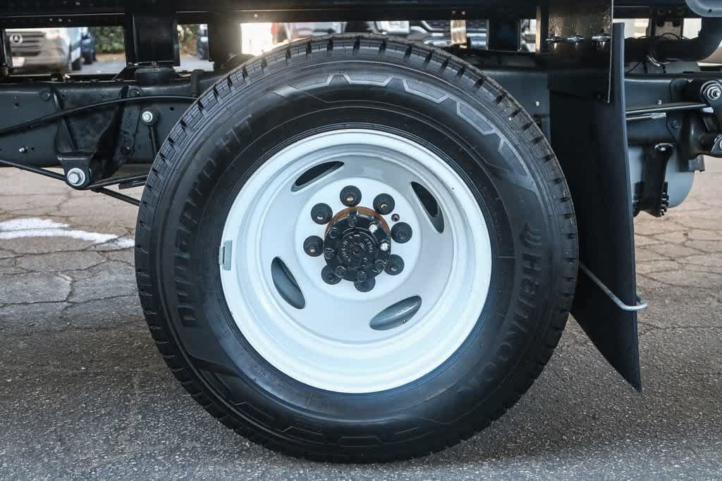 New 2026 Ford E-350 and Econoline 350 Super Duty w/ Power Equipment Group RWD image 18
