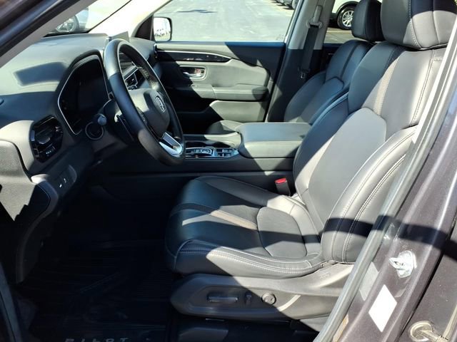 Certified 2025 Honda Pilot EX-L image 4