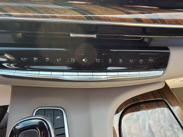 Used 2023 Cadillac Escalade Sport Platinum AWD/4WD image 21