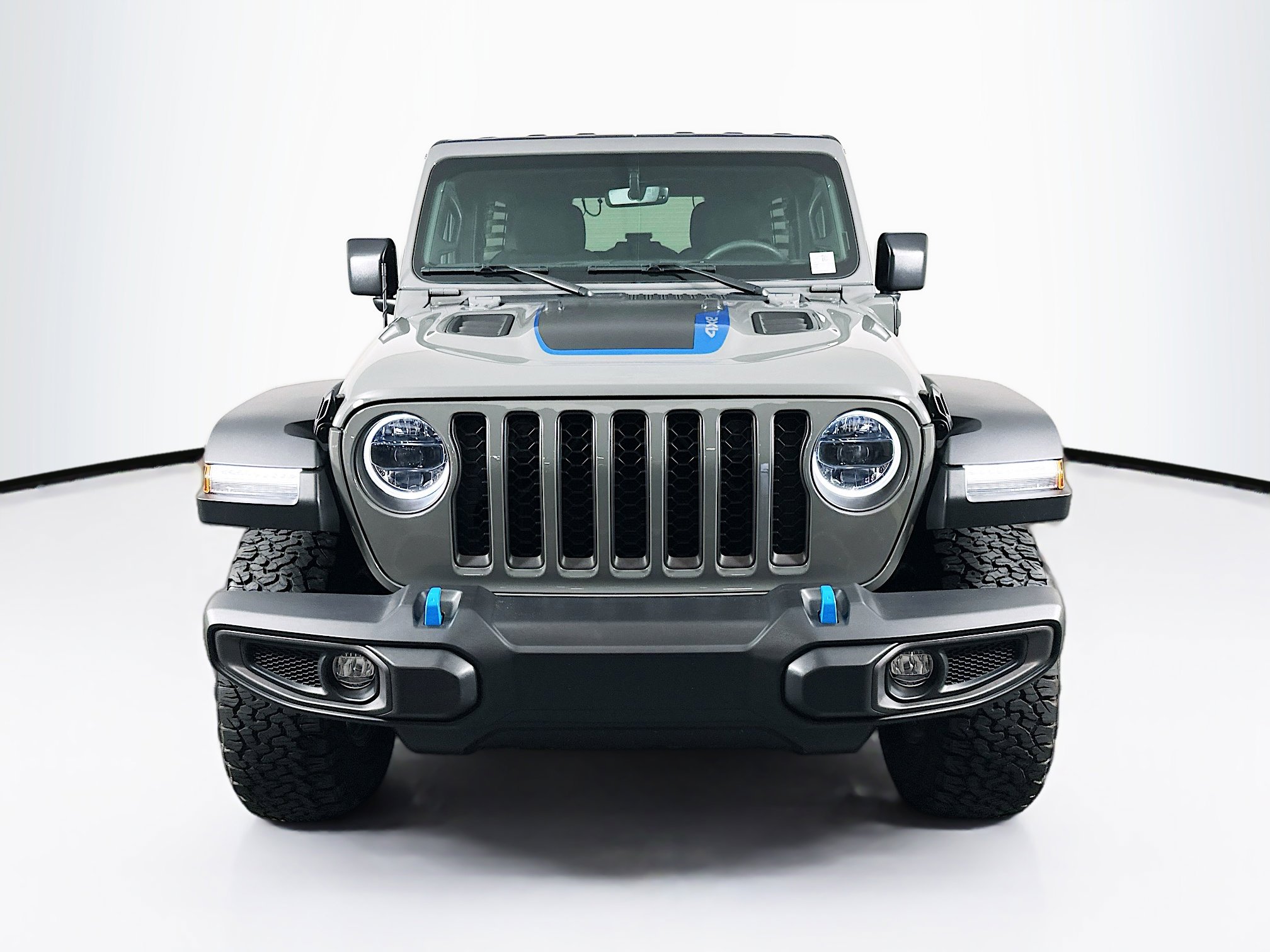 Used 2023 Jeep Wrangler Unlimited Rubicon 4xe AWD/4WD image 2