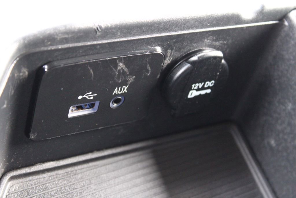 Used 2014 RAM 1500 Tradesman w/ Power & Remote Entry Group image 32