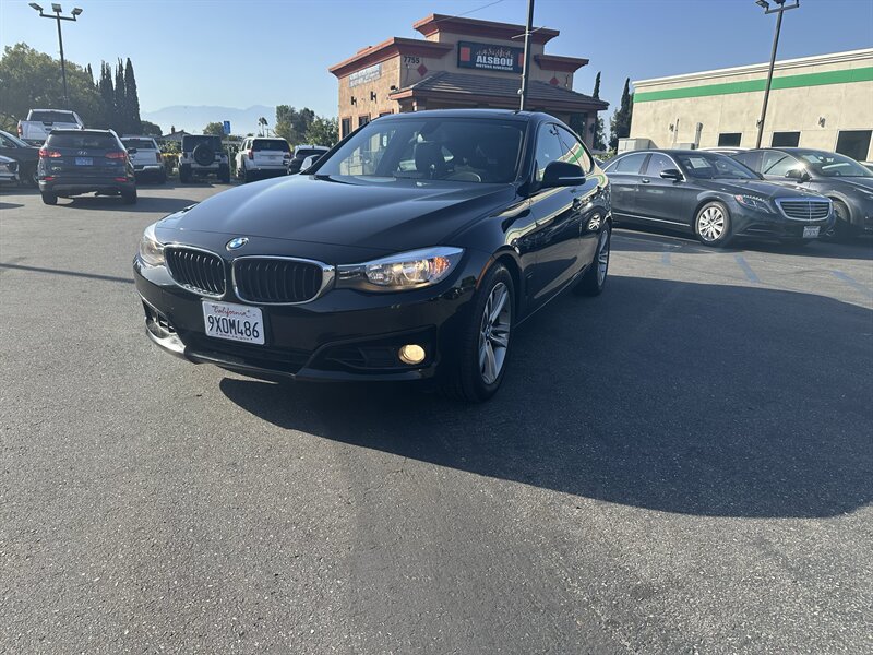 Used 2016 BMW 328i Gran Turismo xDrive AWD/4WD image 1