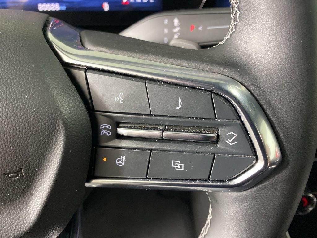 Used 2024 Chevrolet Traverse Z71 AWD/4WD image 22
