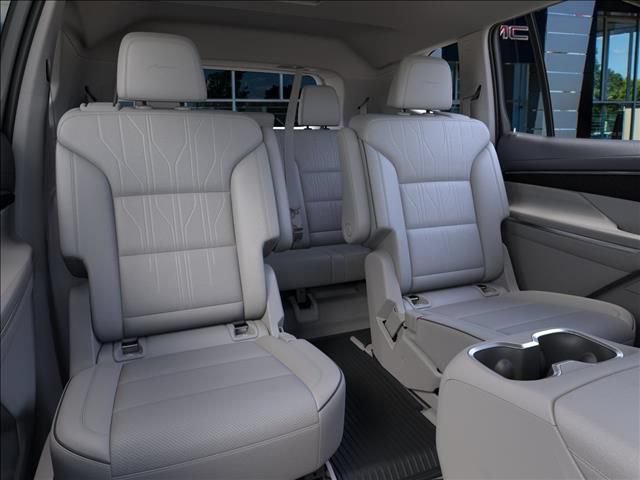 New 2027 Buick Enclave Avenir w/ LPO, Floor Liner Package AWD/4WD image 17