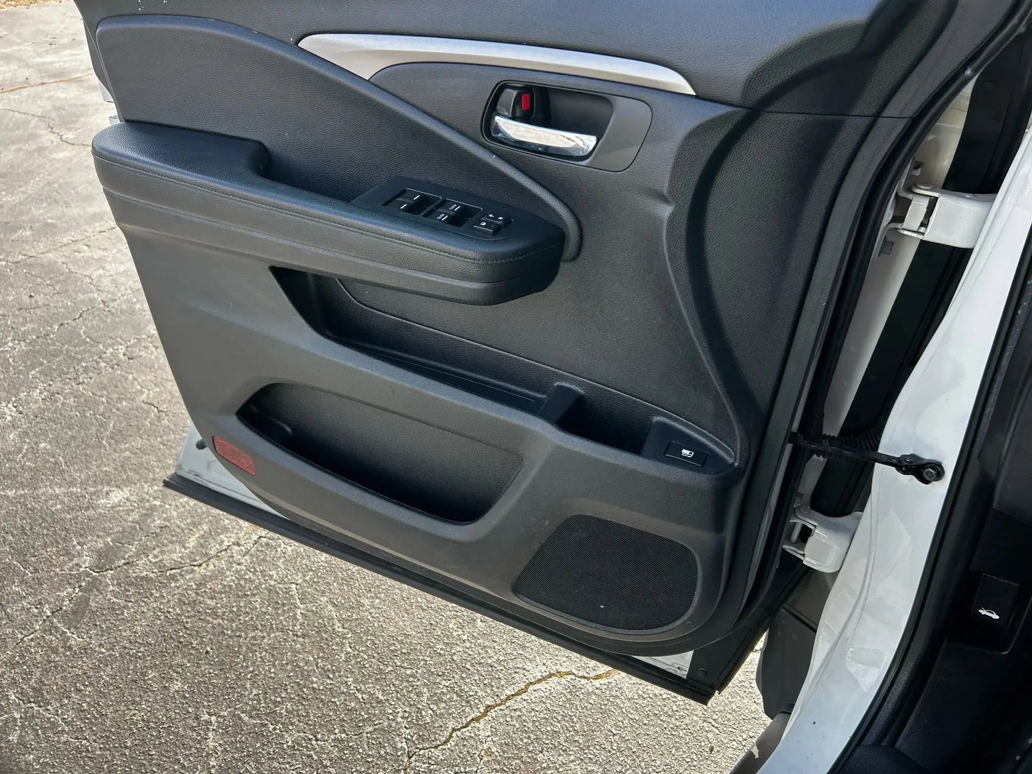 Used 2021 Honda Passport Sport image 24