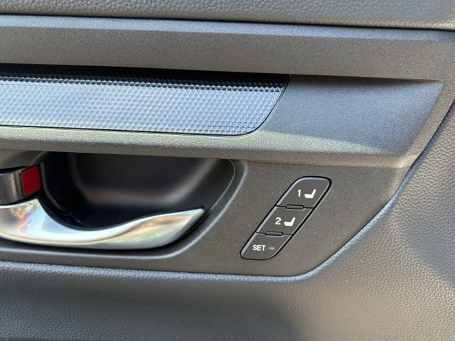 Certified 2025 Honda CR-V Sport-L image 13