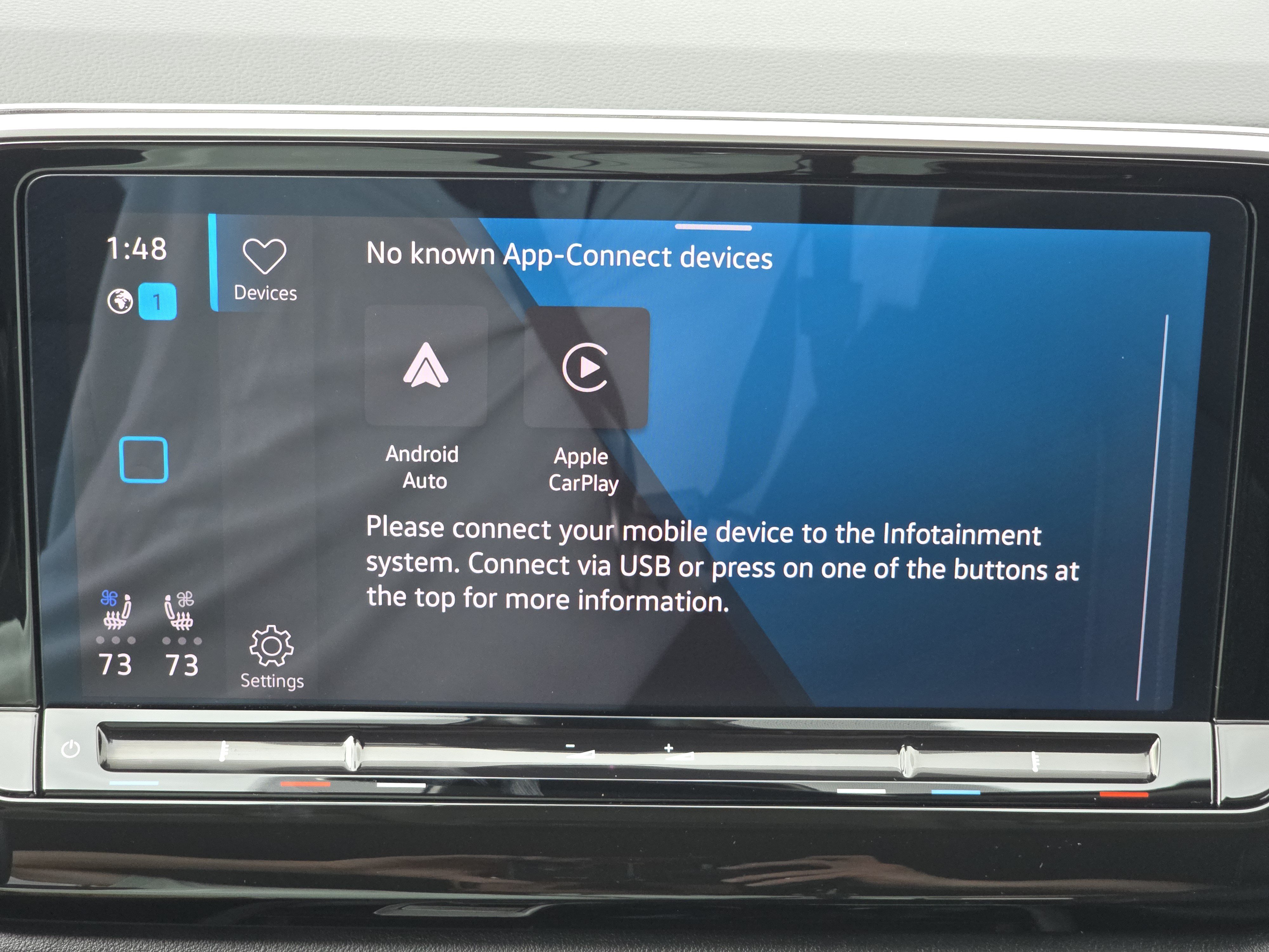 Certified 2026 Volkswagen Atlas SE AWD/4WD image 9