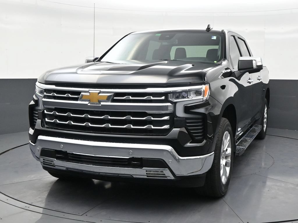 Used 2022 Chevrolet Silverado 1500 LTZ w/ LTZ Premium Package RWD image 8