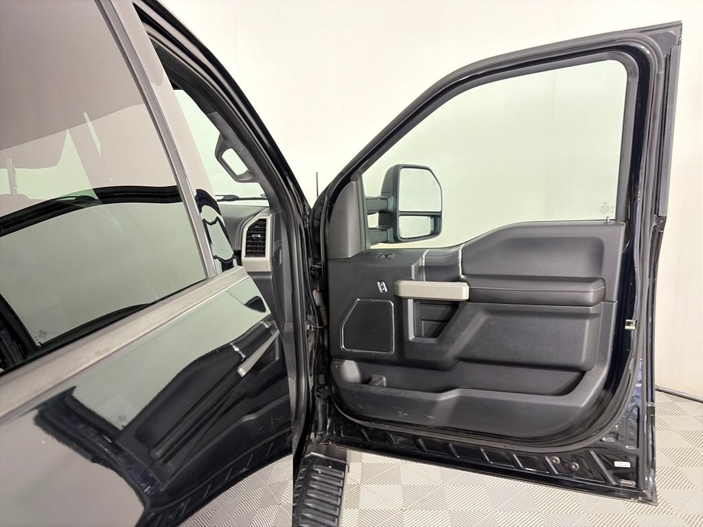 Used 2018 Ford F150 Lariat AWD/4WD image 31